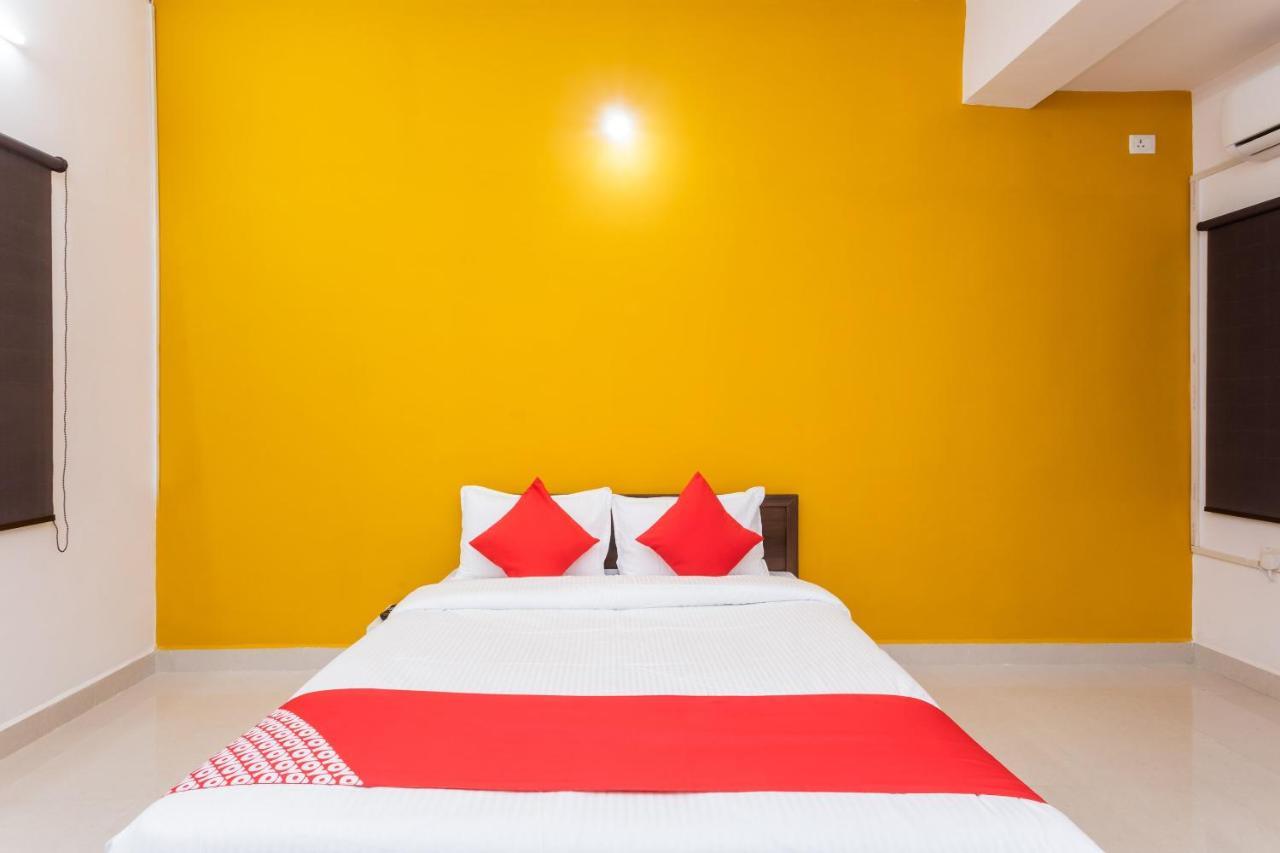 Oyo Hotel Convivial Paradise Shamsgarh Екстер'єр фото
