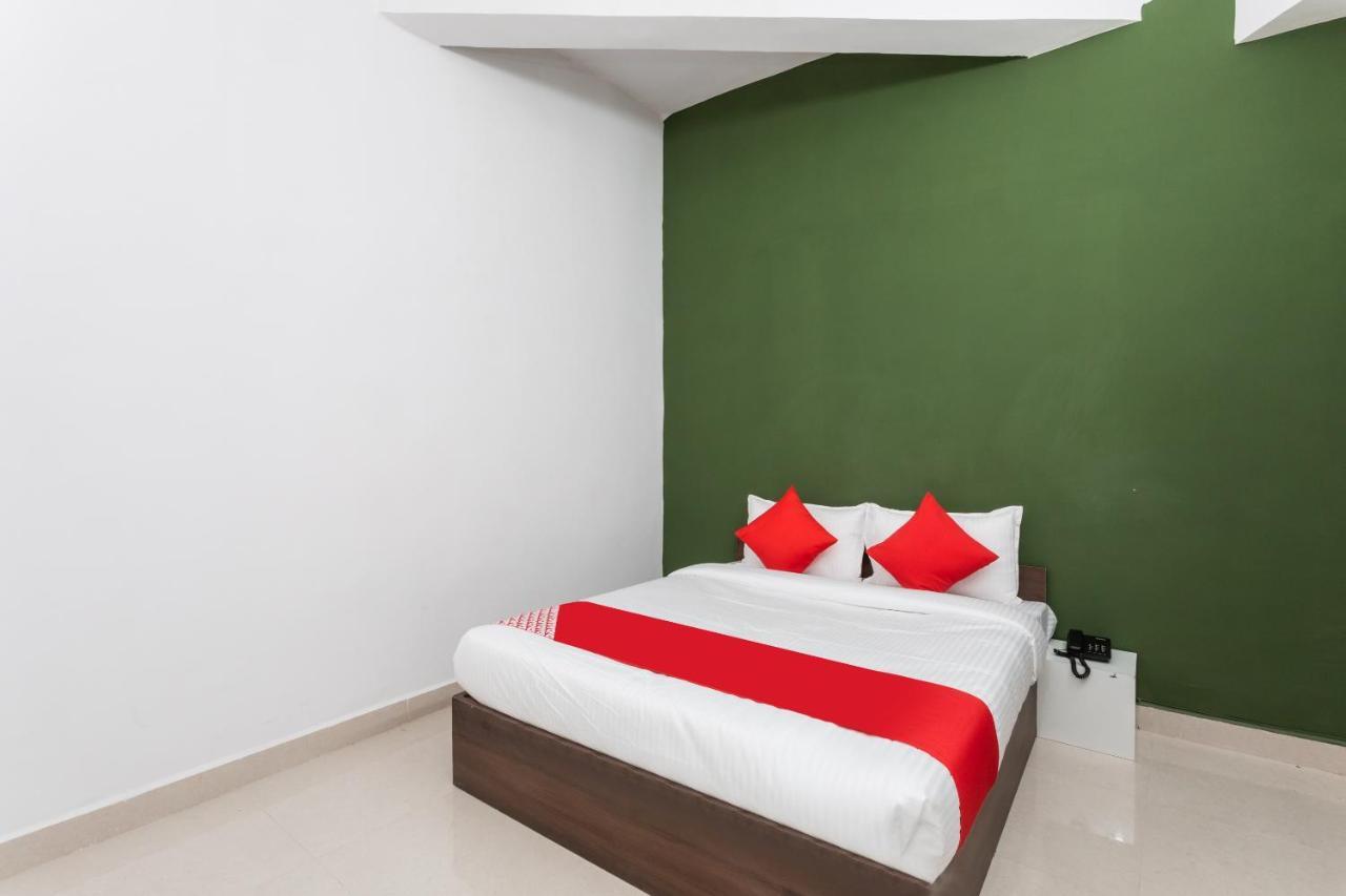 Oyo Hotel Convivial Paradise Shamsgarh Екстер'єр фото