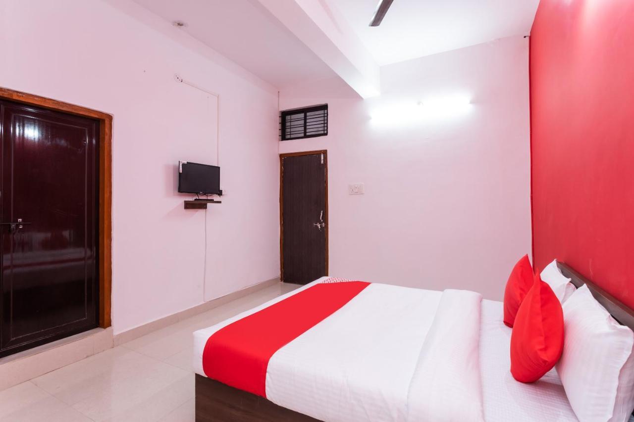 Oyo Hotel Convivial Paradise Shamsgarh Екстер'єр фото